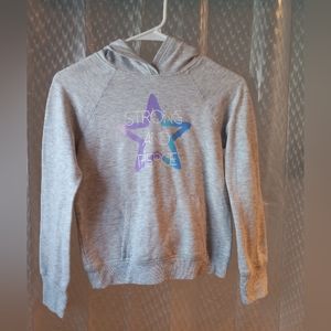 2Twirl Youth Grey Lightweight Hoodie Size M/10